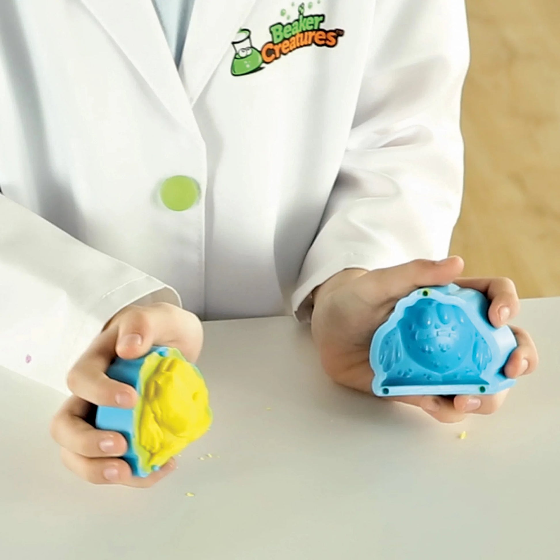 Beaker Creatures Alien Experiment Lab